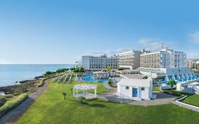 Pernera Beach Hotel